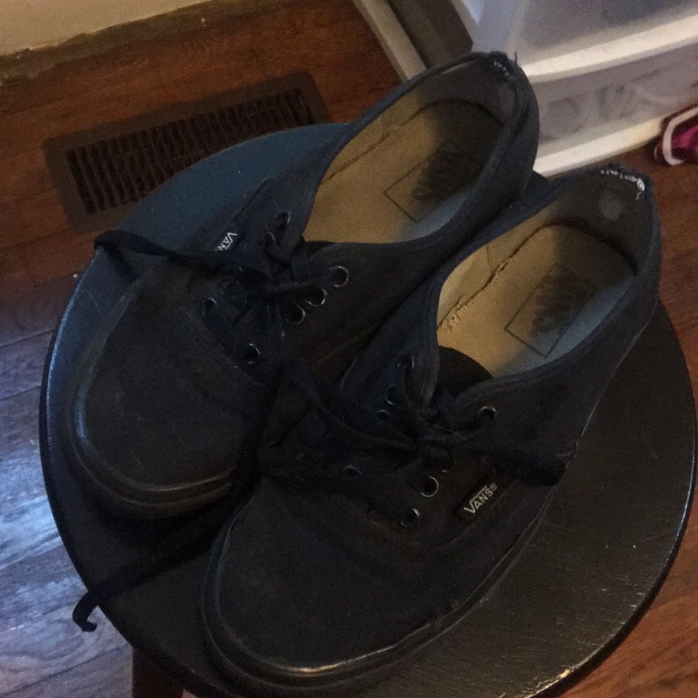 Black vans